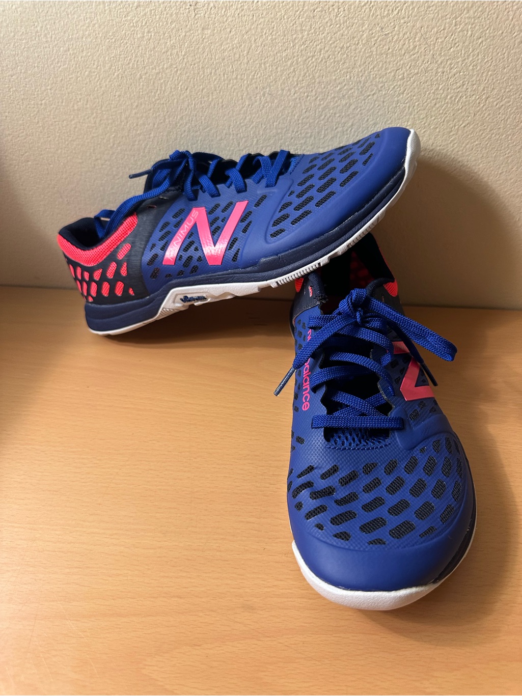 New Balance Minimus Wx20bb4 Blue/Pink Vibram Women’s Running Shoes Size 9